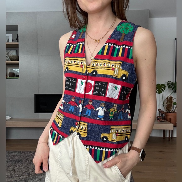 Vintage Tops - Vintage School Print Sleeveless vest top small